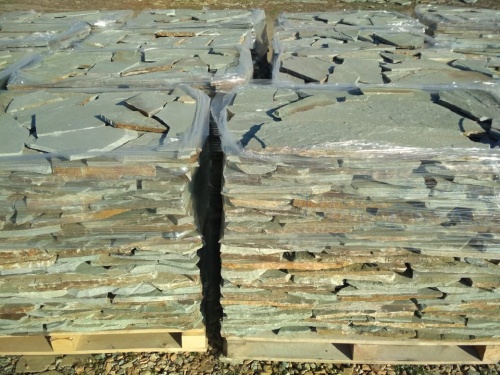 Плитняк златолит зелёный для цоколя, отмостки купить в Пыть-Яхе