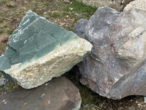 Камни для ландшафтного дизайна зелёные 10-60 килограмм купить в Пыть-Яхе