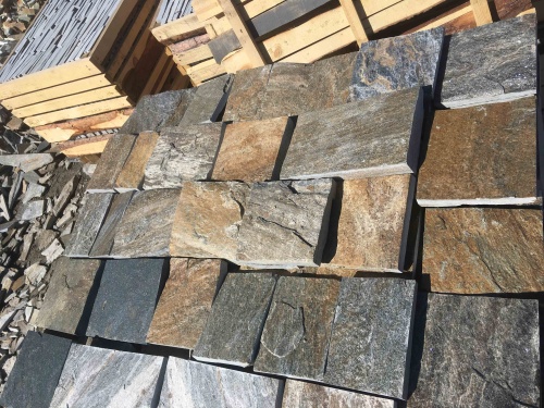 Плитка пилёная златолит Уральский для цоколя, отмостки купить в Пыть-Яхе