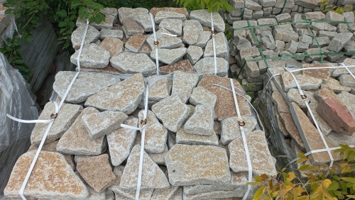 Гранитный плитняк галтованный для парковки купить в Пыть-Яхе